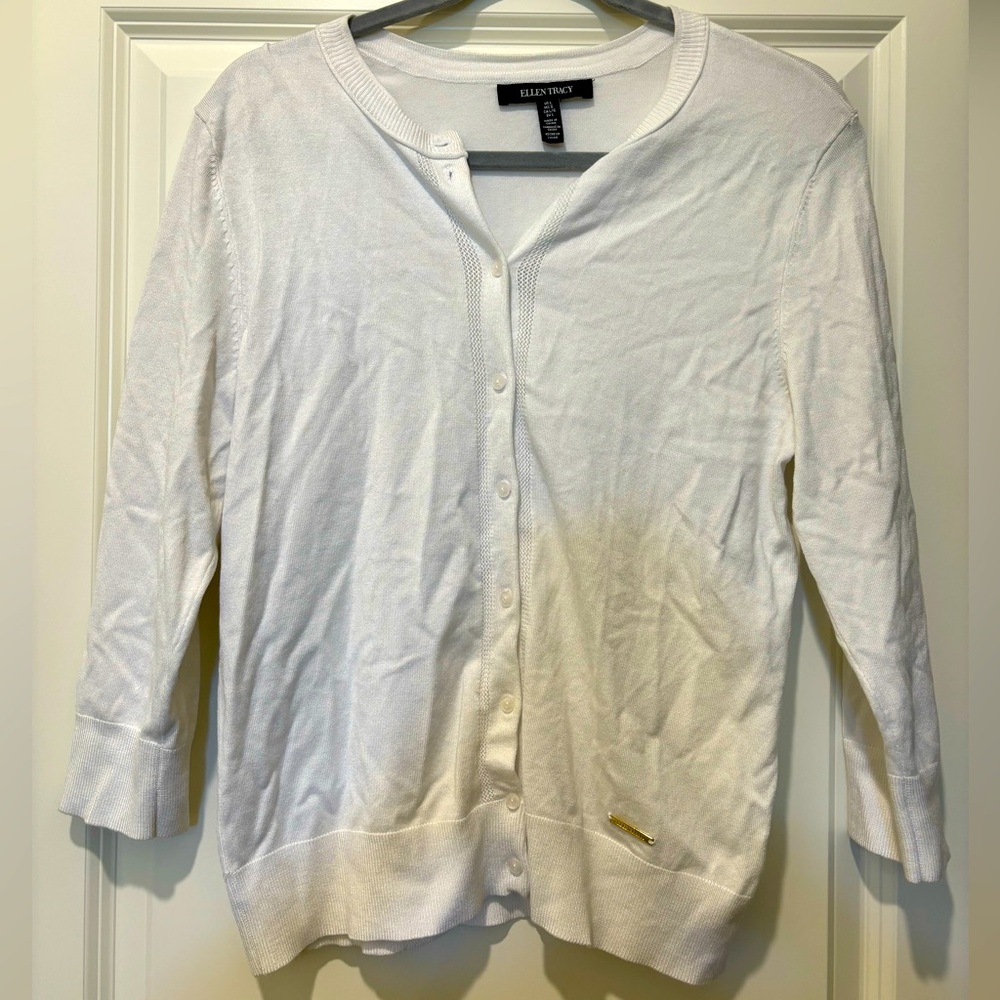 Lightweight sweater